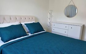 Apartamento em condomínio Nogueira Petrópolis Rj #1